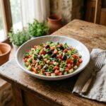 Çoban Salatası Tarifi: 4 Kişilik, Sosu Ölçülü